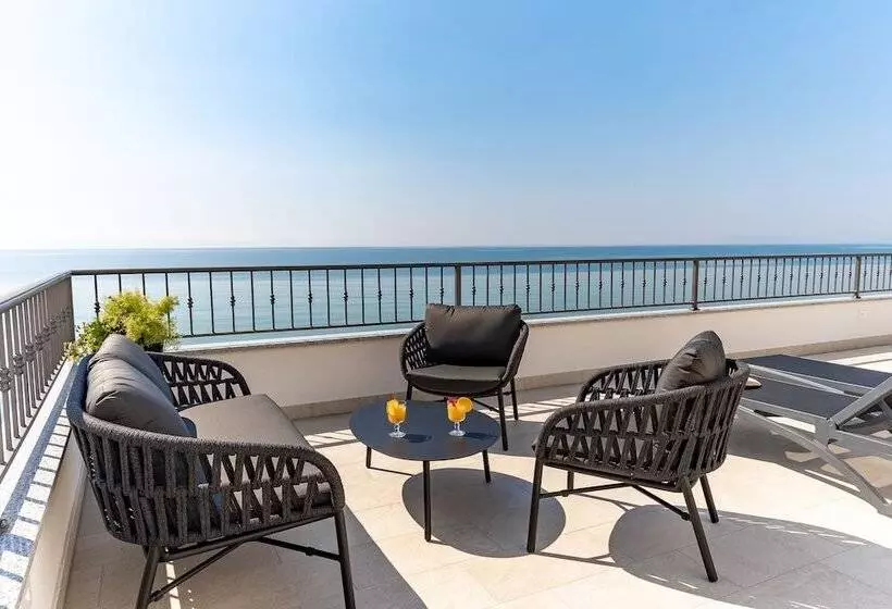 هتل Rooms Vedrana