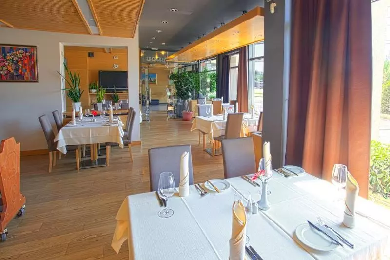 호텔 Zoo Sofia Secured Paid Parking