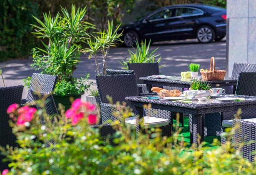 ホテル Stoiser Graz