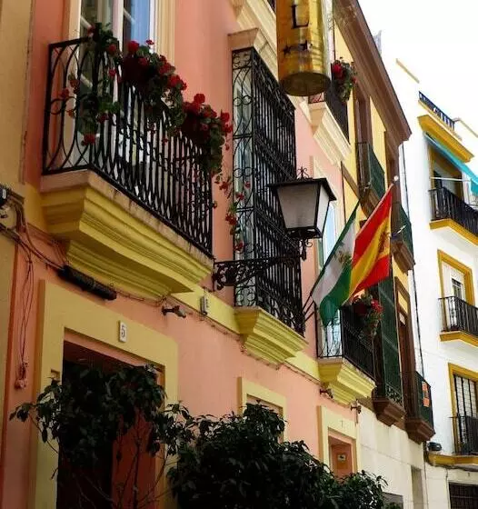 هتل Un Patio Al Sur