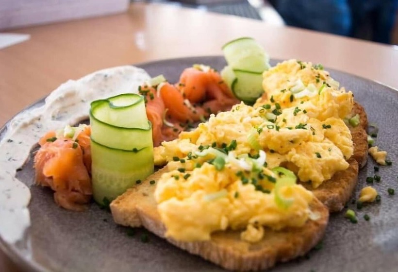 Marika S Aparts & Studios