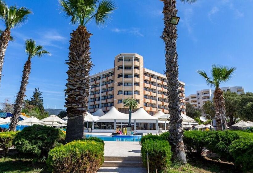 The Holiday Resort Hotel   All Inclusive