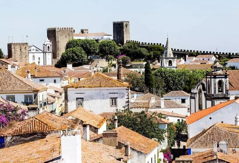 The Village Praia D El Rey Golf & Beach Resort