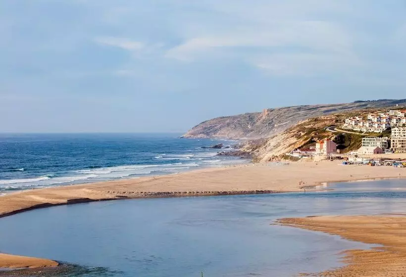 The Village Praia D El Rey Golf & Beach Resort