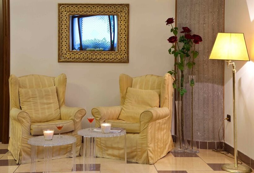 Ulisse Deluxe Hostel