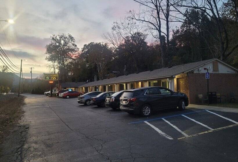 ホテル Economy Inn Sylva