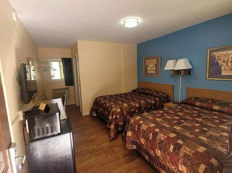 Hotelli Economy Inn Sylva
