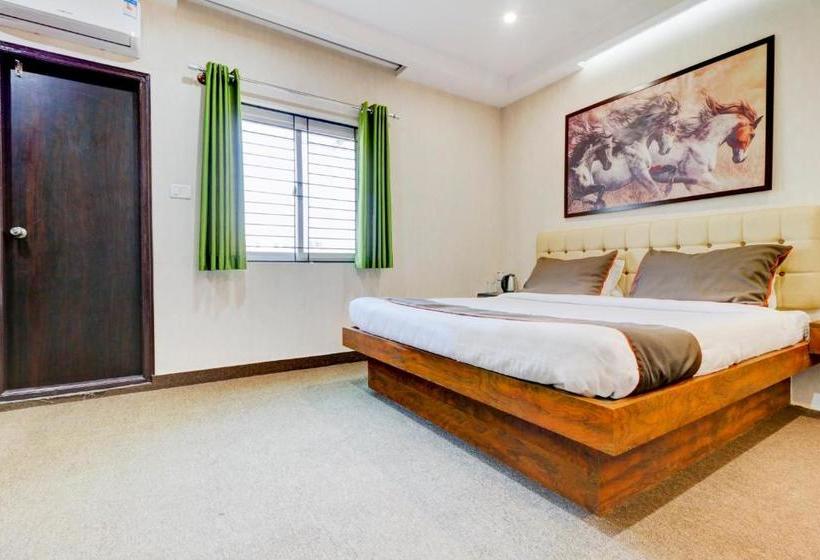 Otel Oyo 78487 Collection O Vera Inn