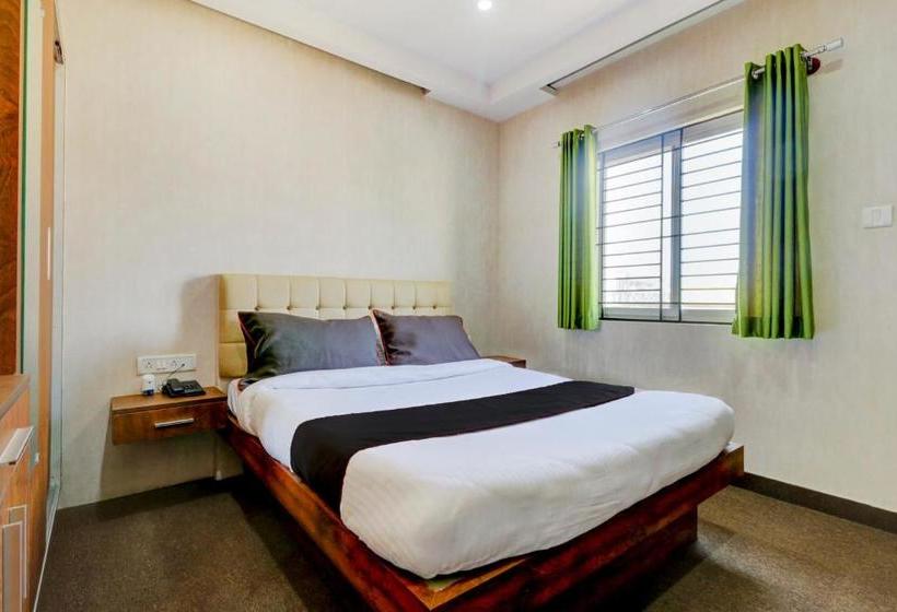 Otel Oyo 78487 Collection O Vera Inn