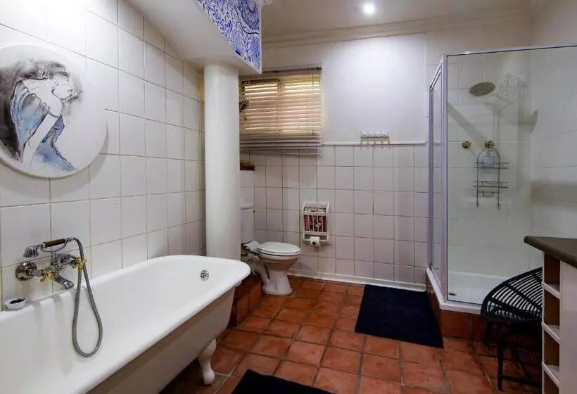 ペンション Sixty Three