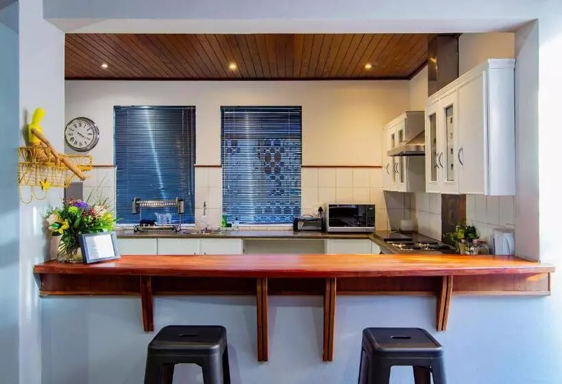 ペンション Sixty Three