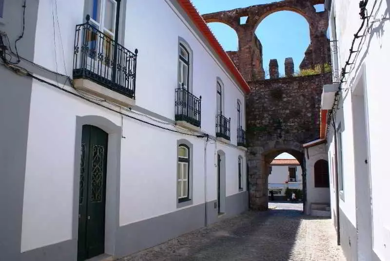 Casa Da Muralha De Serpa
