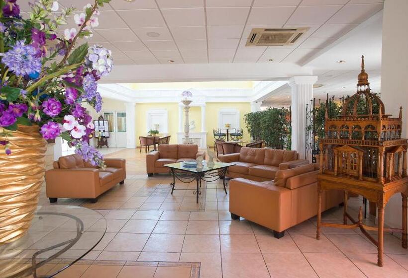 ホテル Akamanthea Holiday Village