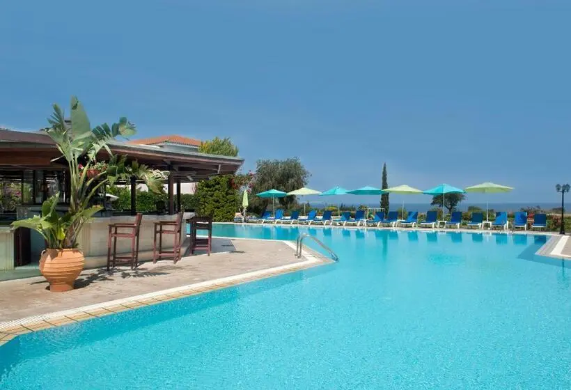 Hotelli Akamanthea Holiday Village