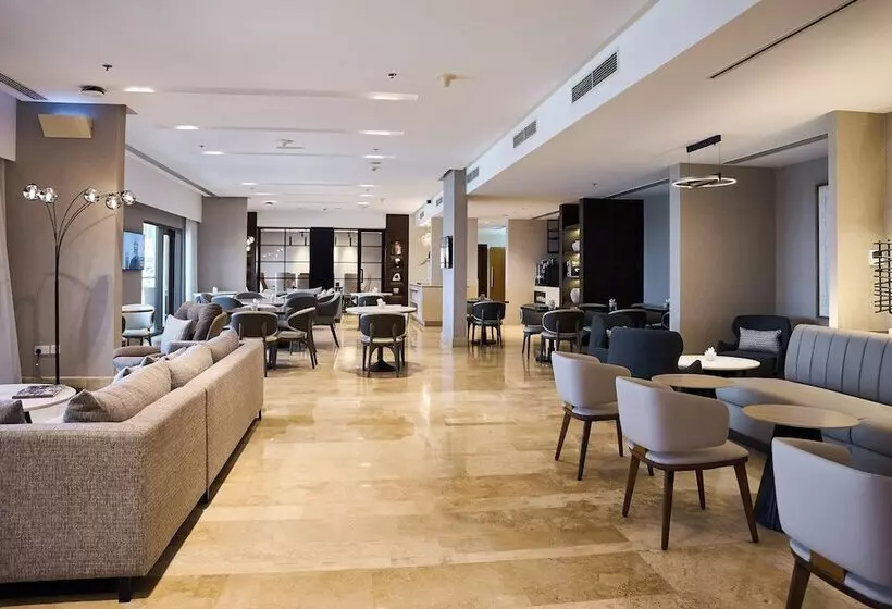 هتل Amwaj Rotana, Jumeirah Beach   Dubai