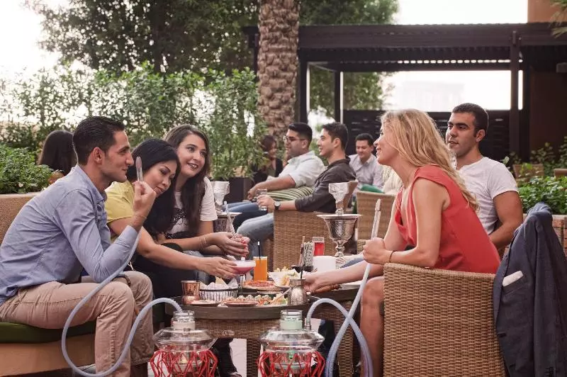 هتل Amwaj Rotana, Jumeirah Beach Dubai