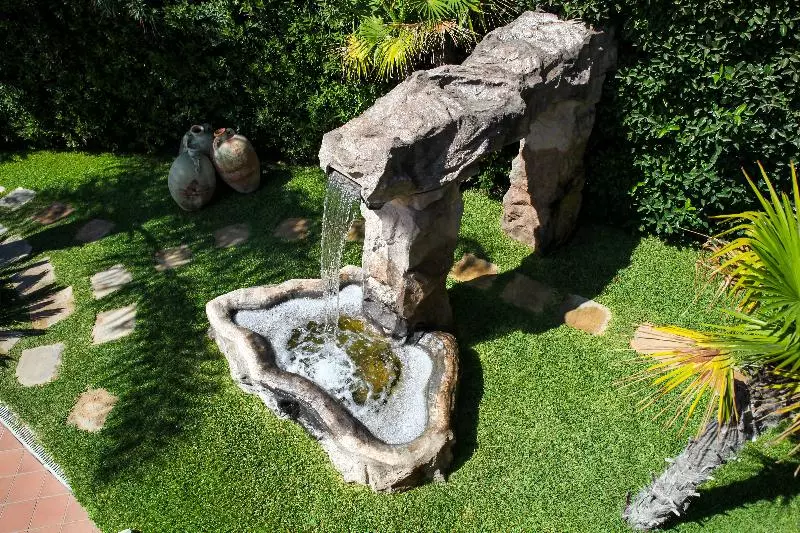 هتل Baia Di Ulisse Wellness & Spa