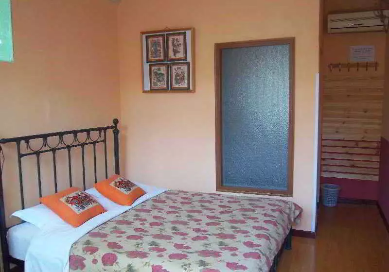 호텔 Beijing Templeside Hutong Guesthouse