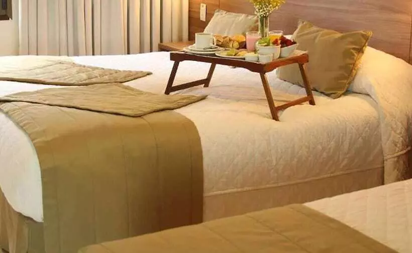 Hotel Continental Business  200 Metros Do Complexo Hospitalar Santa Casa