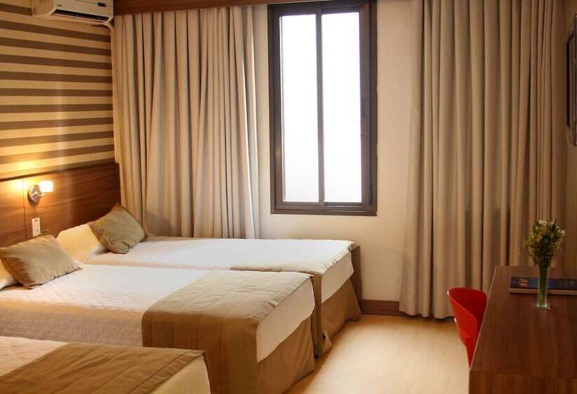 هتل Continental Business  200 Metros Do Complexo Hospitalar Santa Casa