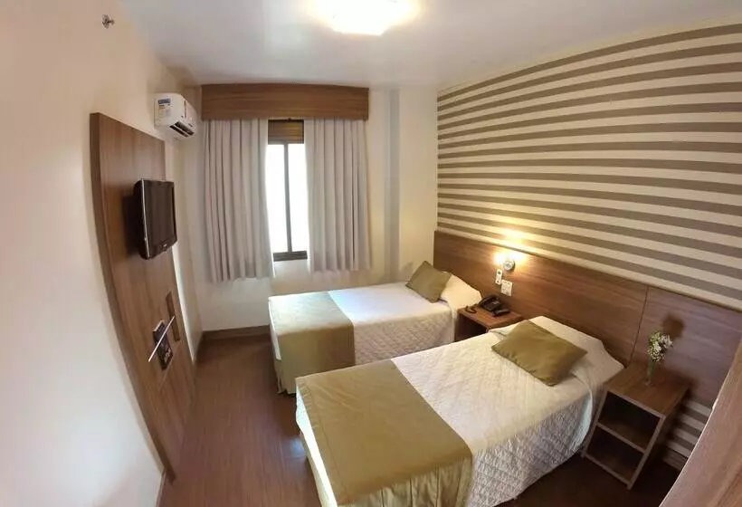 Hotel Continental Business  200 Metros Do Complexo Hospitalar Santa Casa