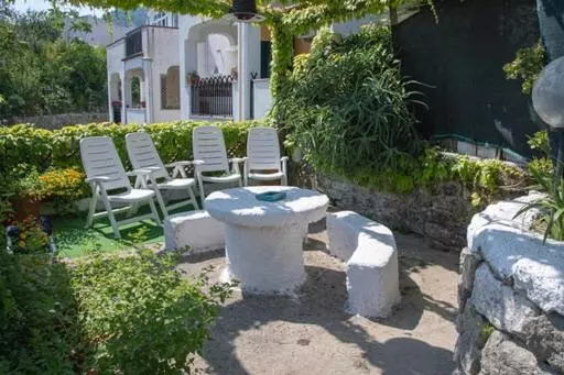 Hotelli Guesthouse Coralba