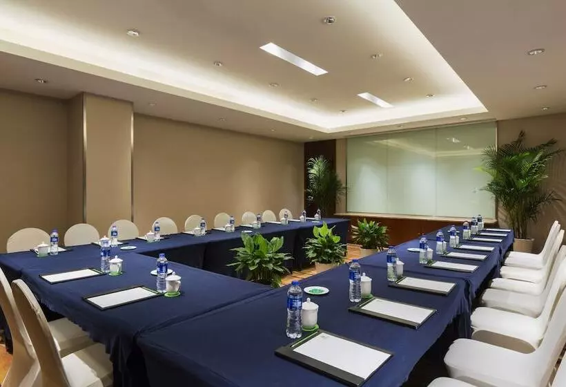 בית מלון כפרי Holiday Inn Nanjing Aqua City, An Ihg