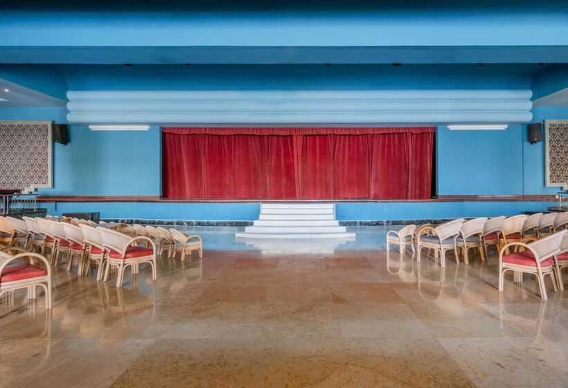 هتل Iberostar Waves Rose Hall Beach