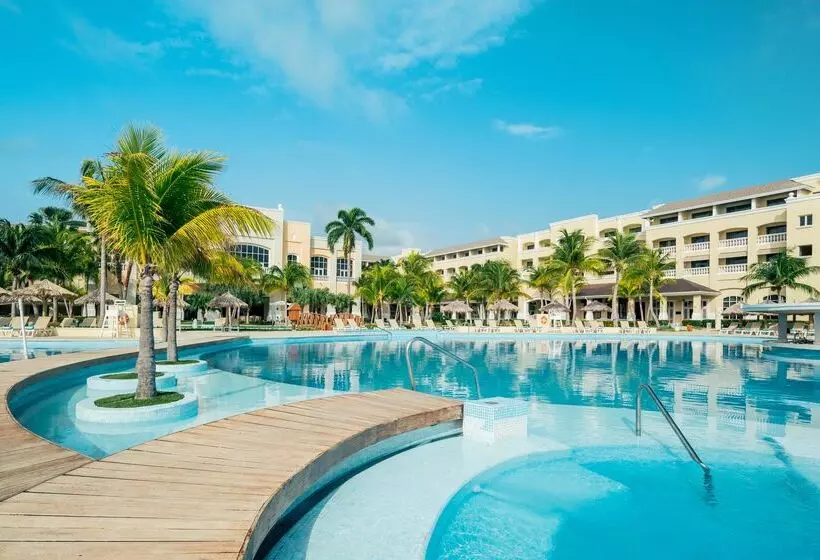 ホテル Iberostar Waves Rose Hall Beach