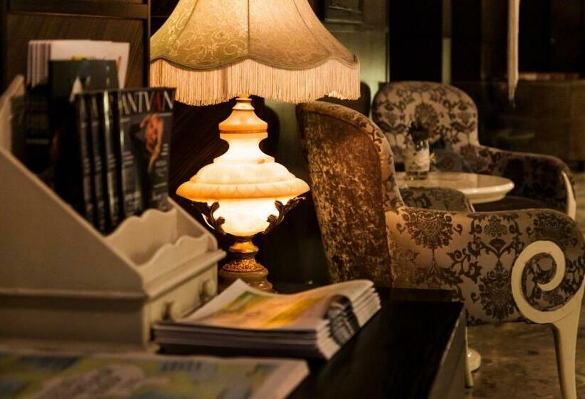 هتل Maidan Palace