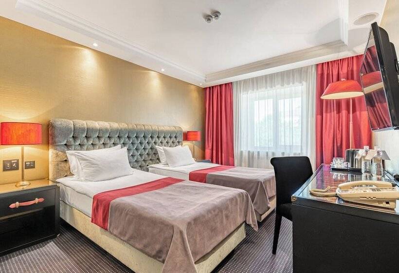 هتل Maidan Palace