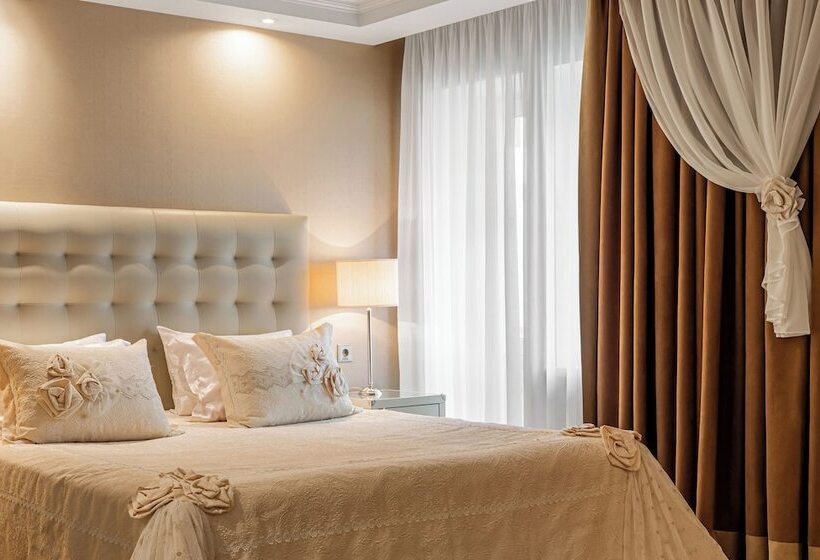 هتل Maidan Palace