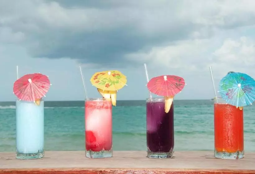 فندق Negril Palms