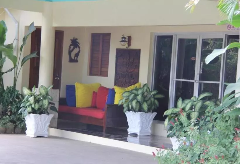 فندق Negril Palms