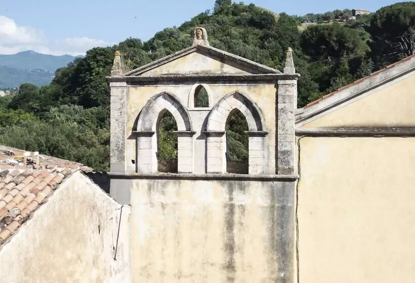 تختخواب و صبحانه Dimora De Matera Luxury Suites