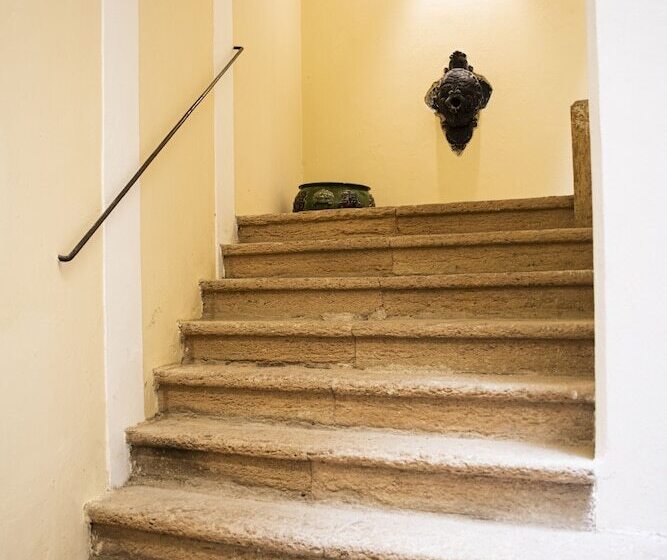 تختخواب و صبحانه Dimora De Matera Luxury Suites