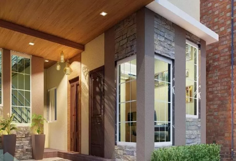 تختخواب و صبحانه Galaxy Residency, Panchgani   Mtdc Approved