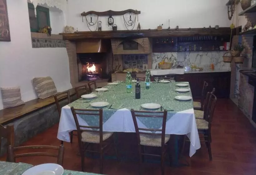 Hotelli Agriturismo Il Selvello