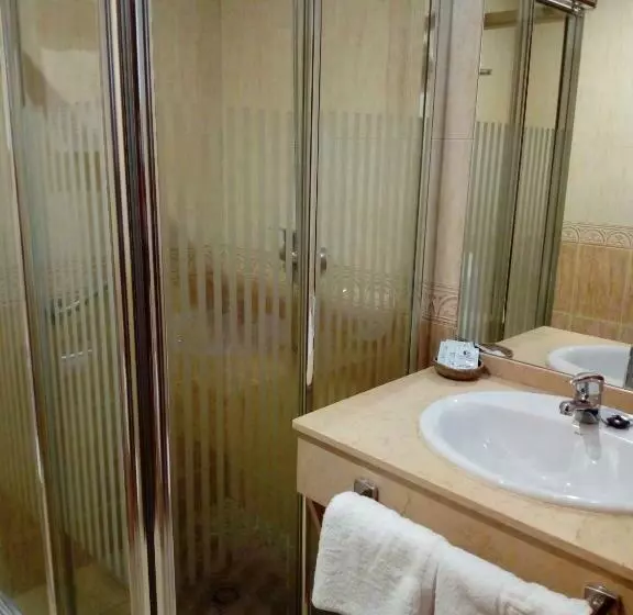 هتل Balneario Fuencaliente