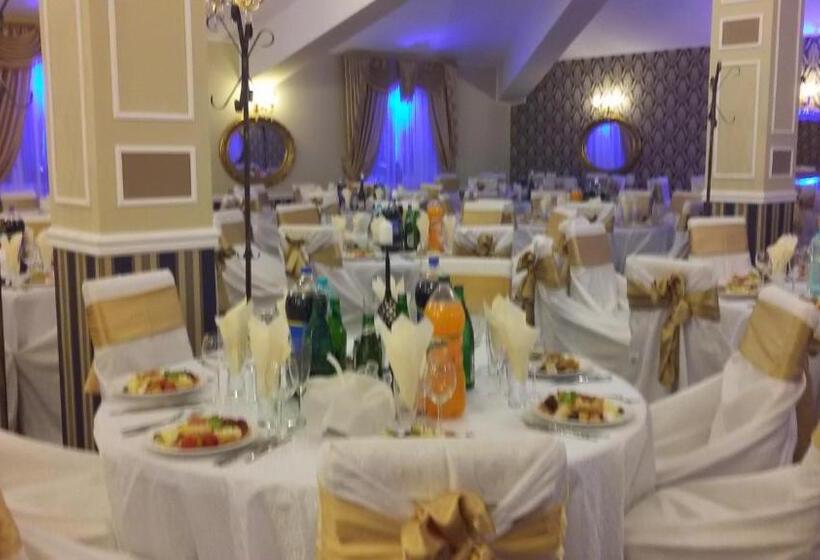 Hotel Conacul Din Ardeal