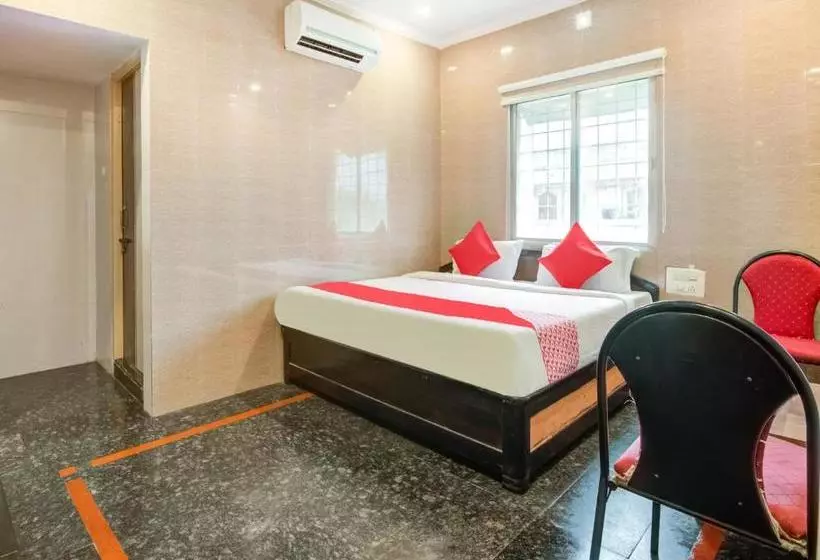 هتل Flagship  Tejasri Residency