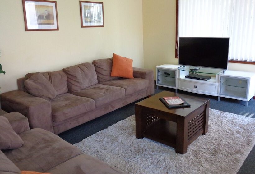 Мотель Moon River Motor Inn