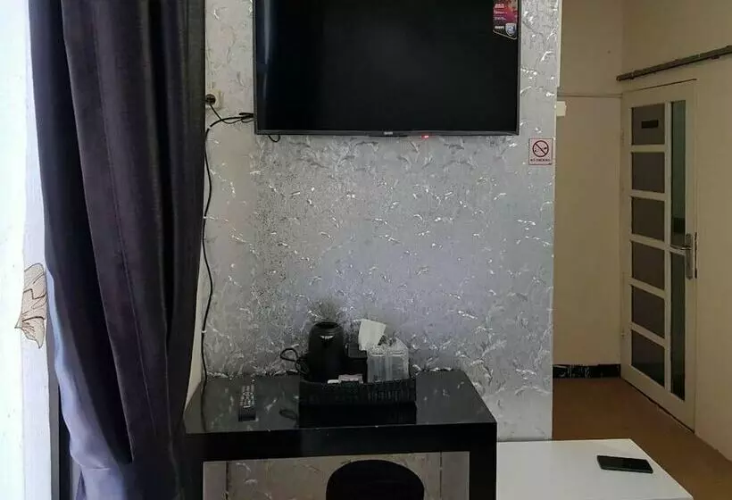 ペンション Koolkost Near Sepinggan Airport Balikpapan