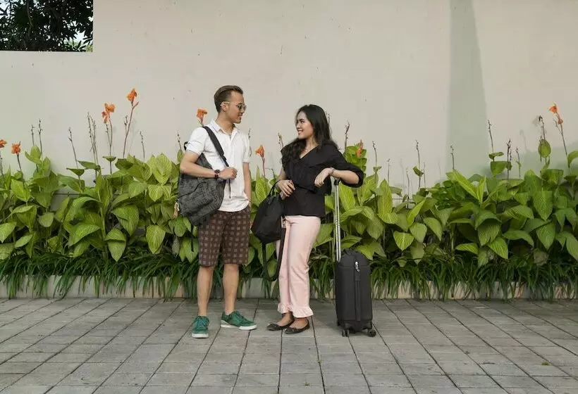 ペンション Koolkost Near Sepinggan Airport Balikpapan
