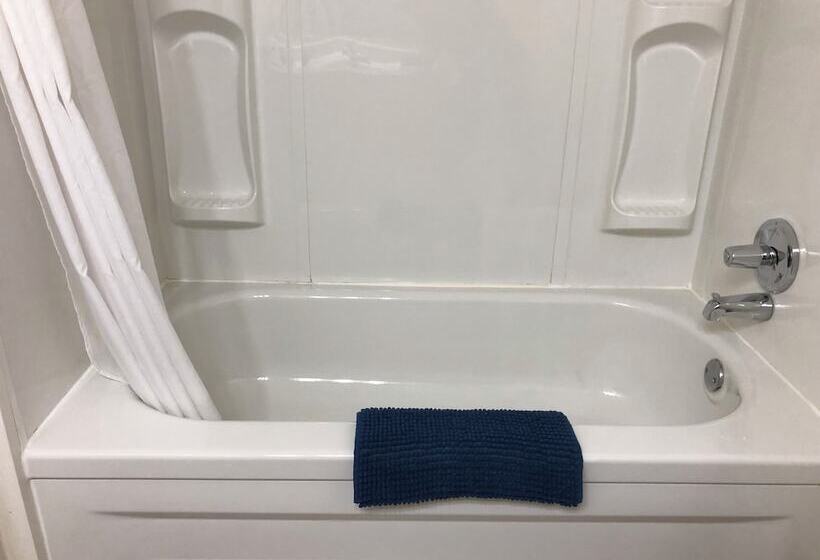 Creston Valley Motel