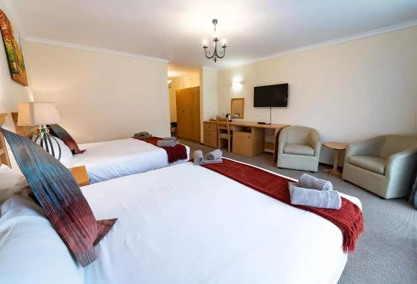 Gooderson Drakensberg Gardens Golf & Spa Resort