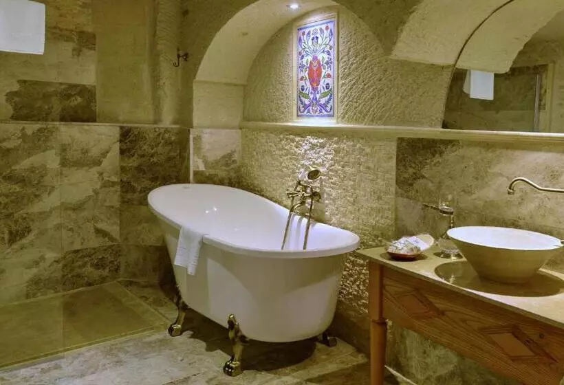 هتل Seki Cave Suites