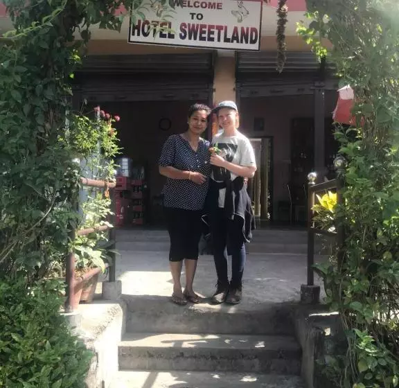 هتل Sweetland