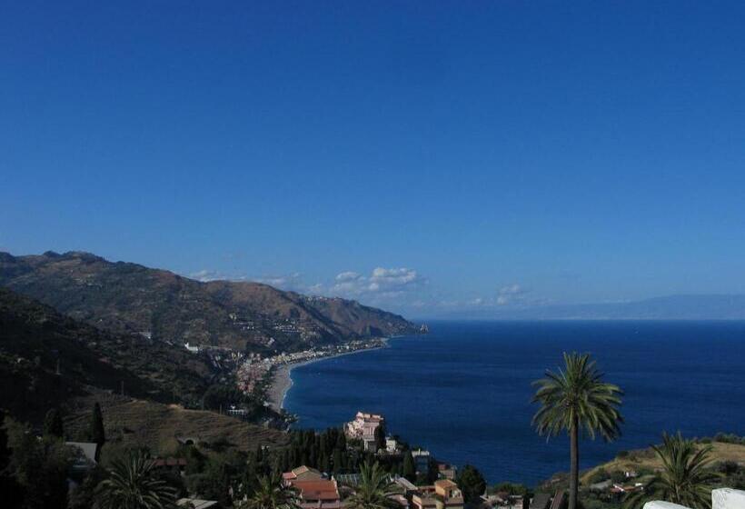 فندق Villa Nettuno