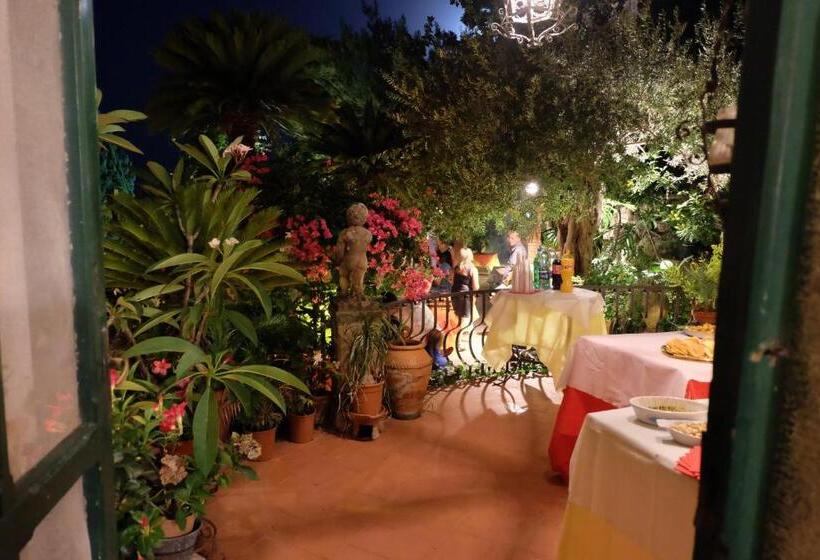 فندق Villa Nettuno